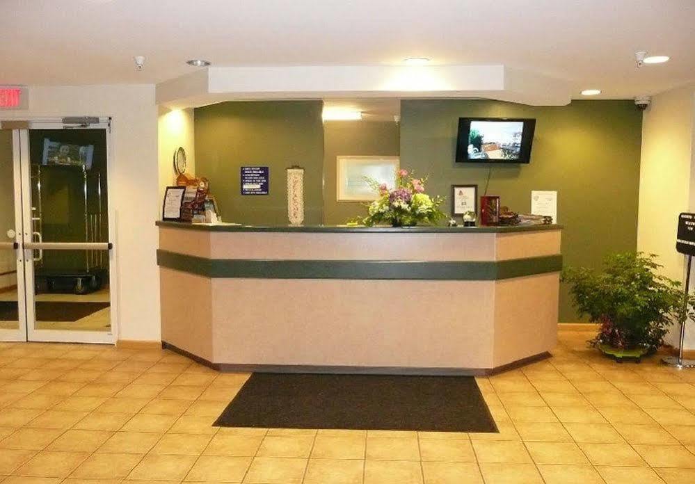 Mariner'S Village Resort Carlyle المظهر الخارجي الصورة